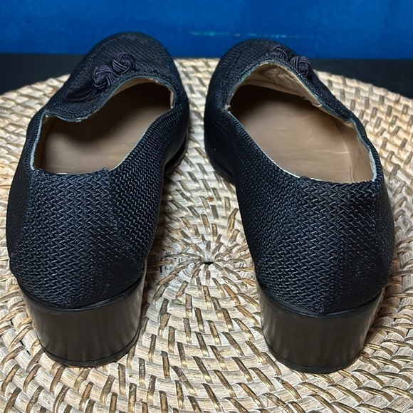 Women’s Stuart Weitzman Navy Blue Tassel Accent Loafers Size 9AA - Picture 3 of 6